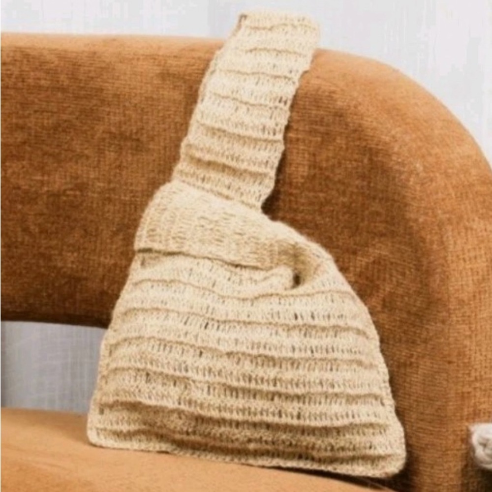 QRAFTED BY QALARA Hand Crochet Knot Handbag, Jute, E9